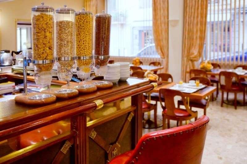 Hotel Napoleon 3*